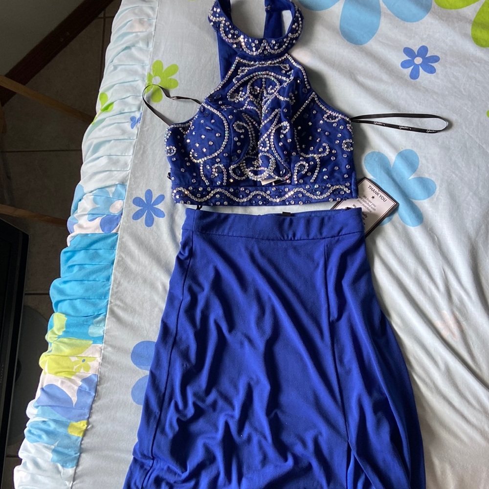 Prom/homecoming 2 piece blue dress “indigo” size 3